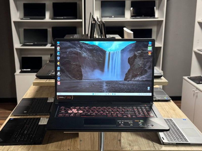 Asus TUF A17 FA706NF